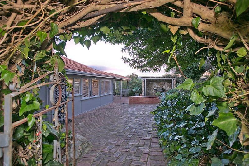 3 Hillside Crescent, GOOSEBERRY HILL WA 6076, Gooseberry Hill - Thumbnail 6