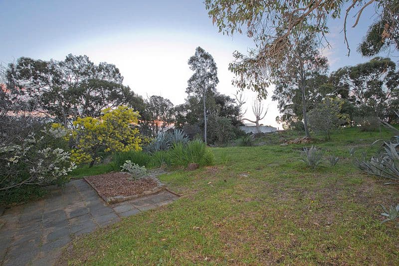 3 Hillside Crescent, GOOSEBERRY HILL WA 6076, Gooseberry Hill - Thumbnail 8