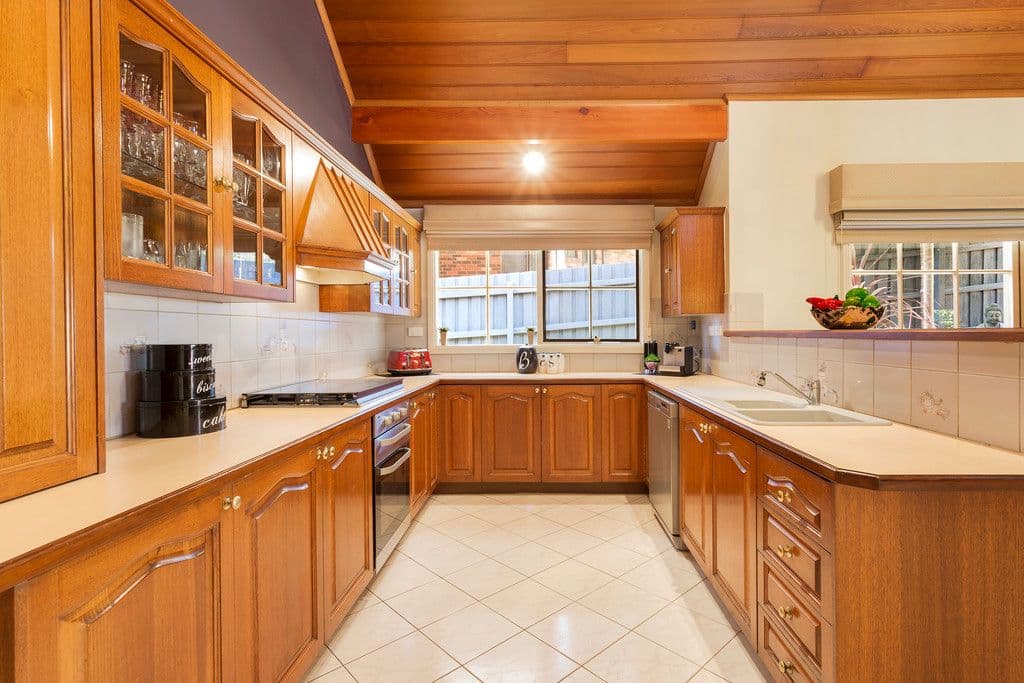 6 Cumberland Court, Doncaster East VIC 3109, Doncaster East - Thumbnail 8