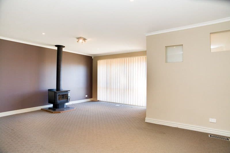 17 Holburn Way, Epping VIC 3076, Epping - Thumbnail 7