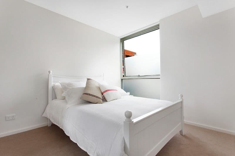 2 Willis Lane, Hampton VIC 3188, Hampton - Thumbnail 4