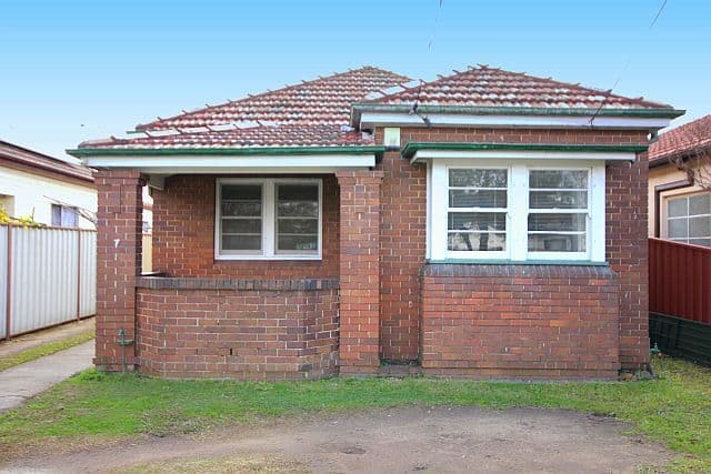 7 Robinson Street North, WILEY PARK NSW 2195, Wiley Park - Image 1