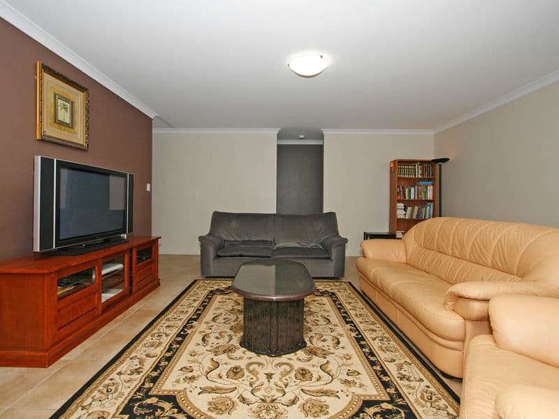 36 Tarradee Circuit, THORNLIE WA 6108, Thornlie - Thumbnail 4