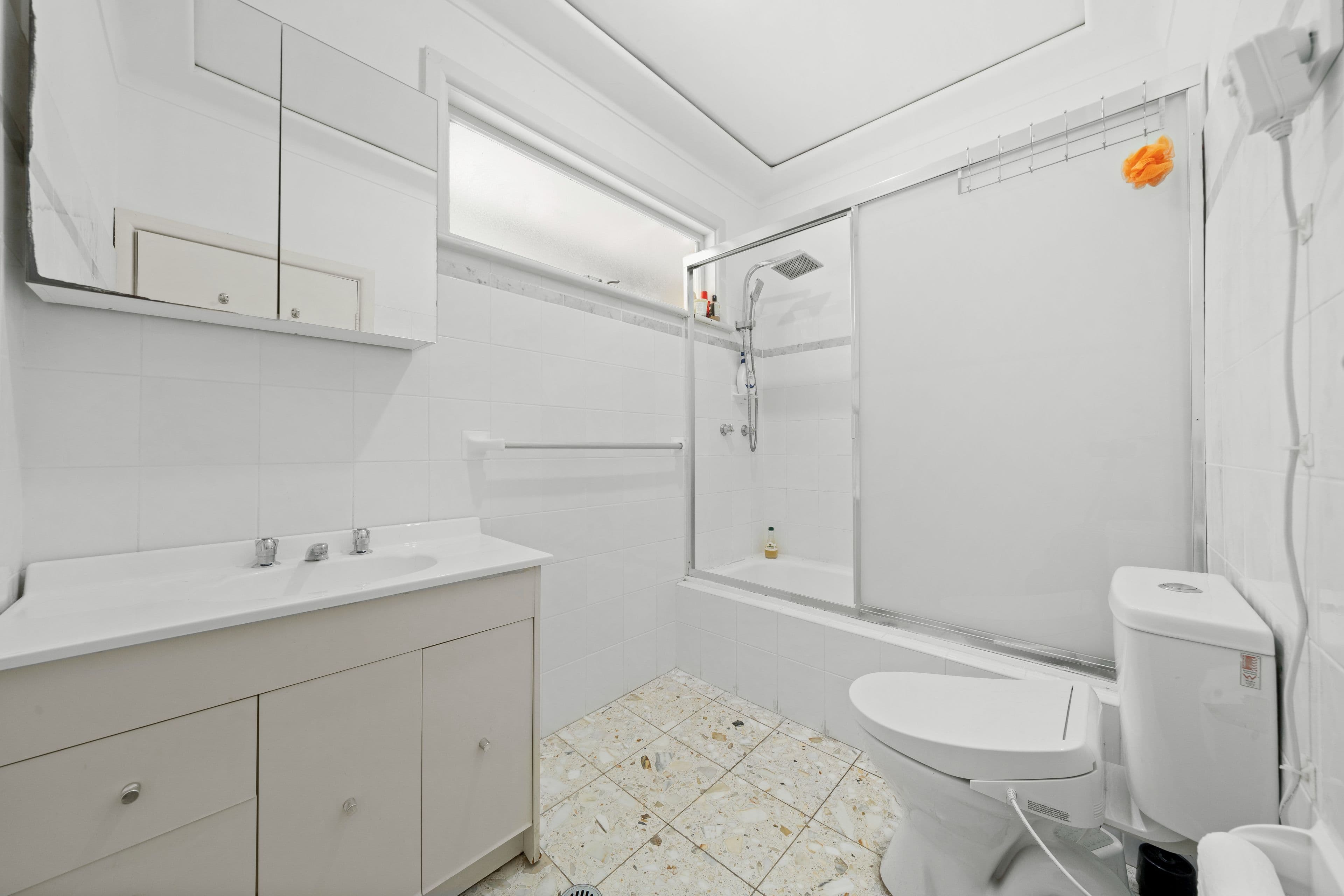 20 Hillview Avenue, Bankstown NSW 2200, Bankstown - Thumbnail 5
