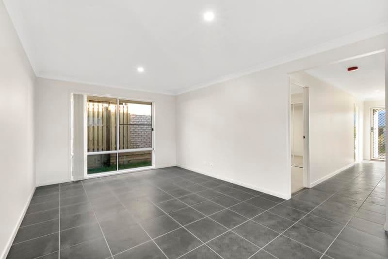 28 Avondale Drive, Pimpama QLD 4209, Pimpama - Thumbnail 4