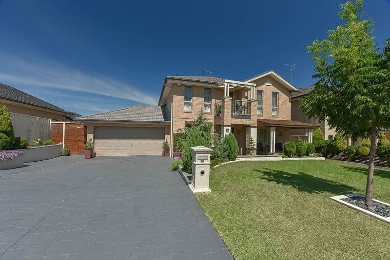 29 Oatley Circuit, Harrington Park - Image 1