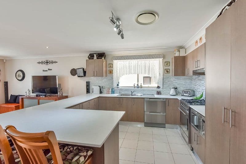 29 Oatley Circuit, Harrington Park - Thumbnail 2