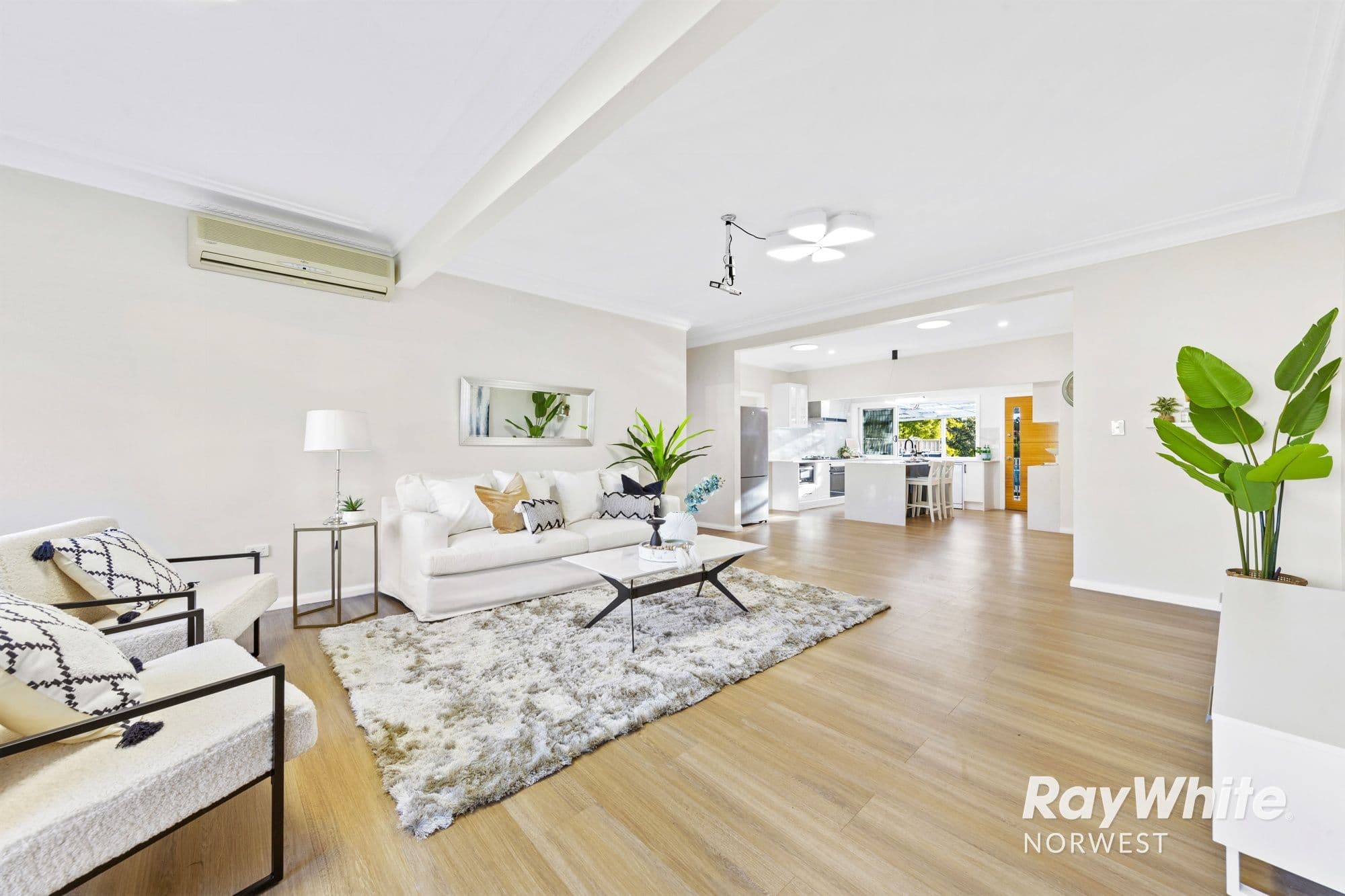 51 Darcey Road, Castle Hill NSW 2154, Castle Hill - Thumbnail 4