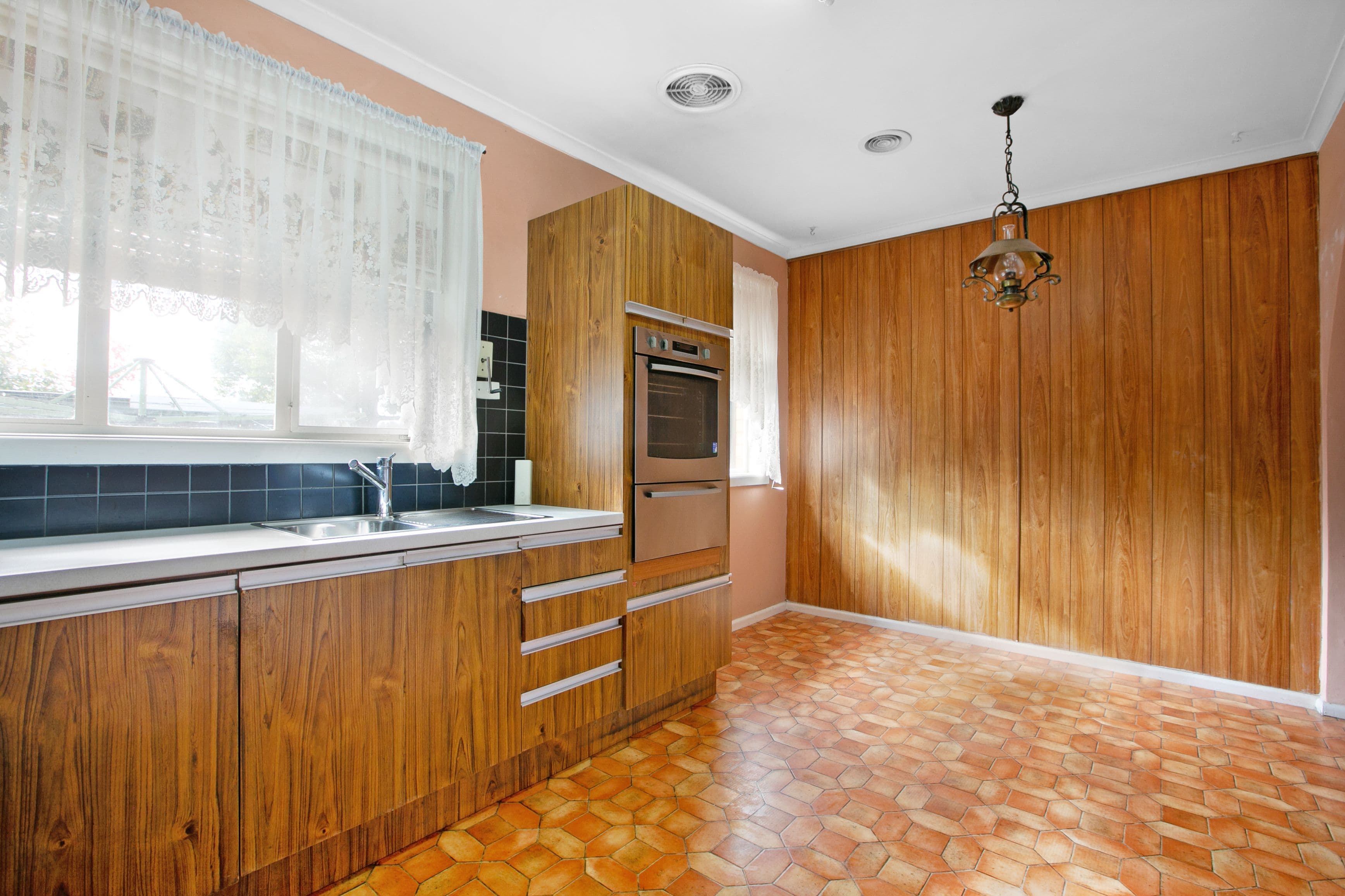 21 Bogong Court, Reservoir VIC 3073, Reservoir - Thumbnail 8
