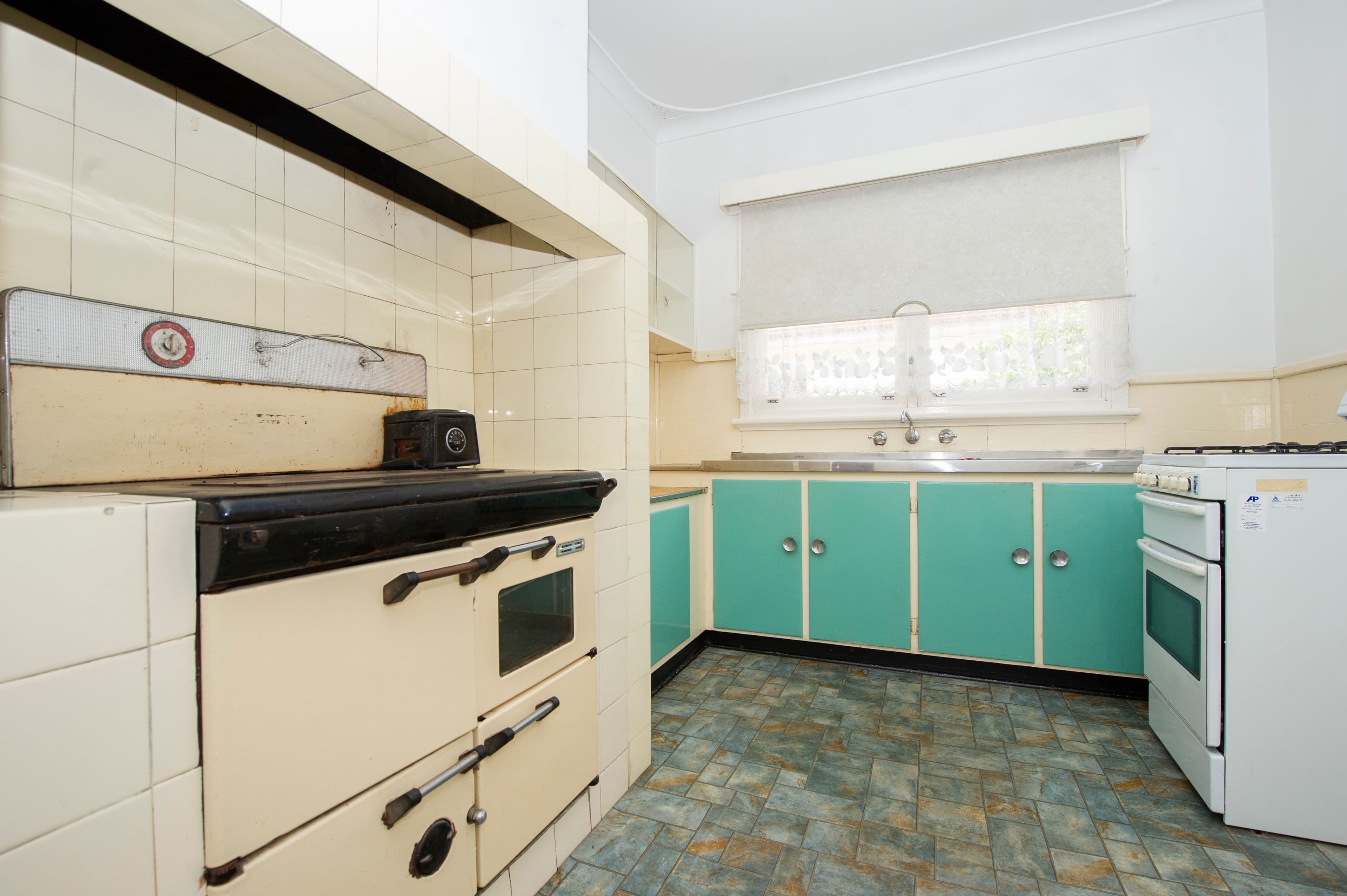18 Castle Street, South Bunbury WA 6230, South Bunbury - Thumbnail 2