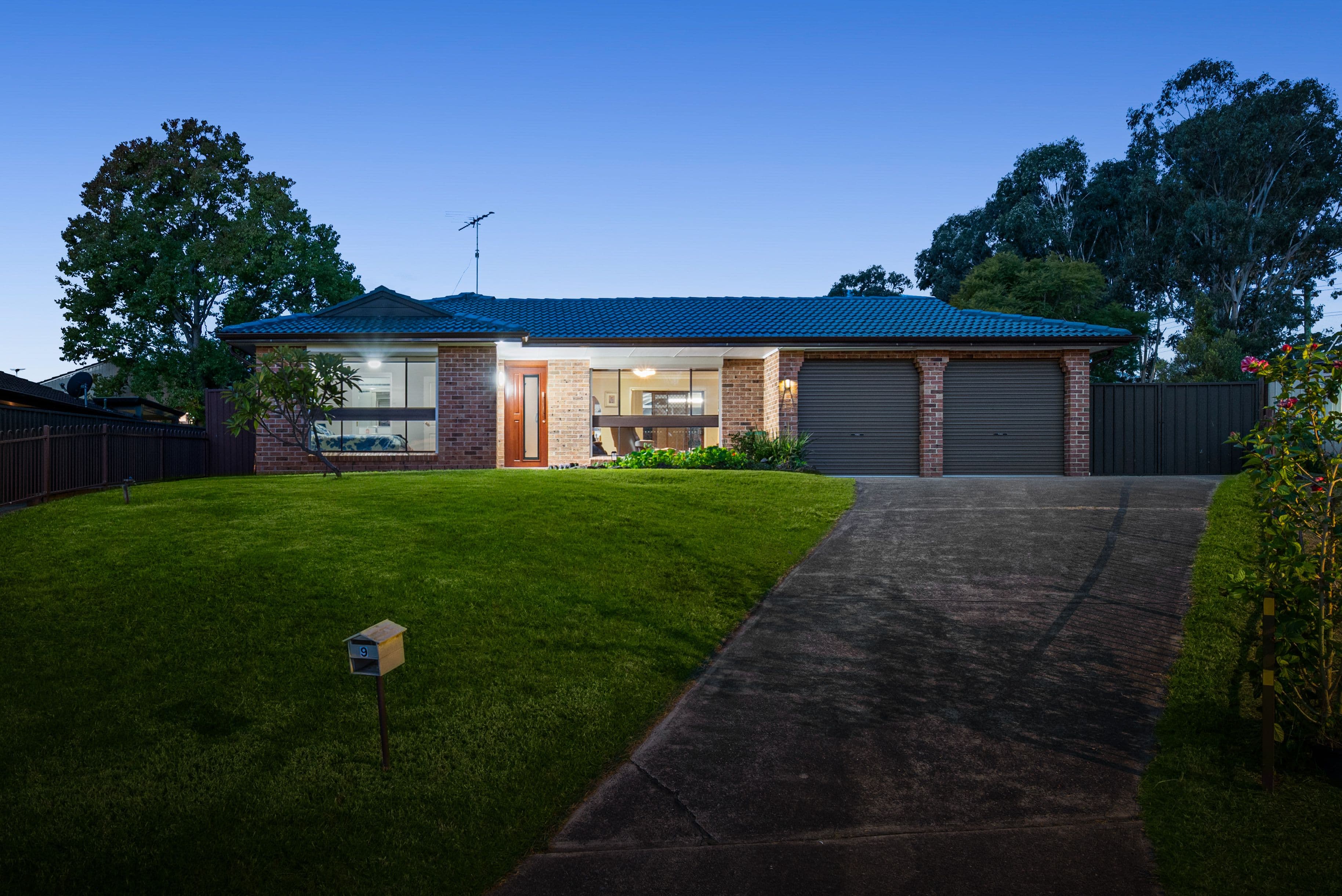 9 Lisson Place, Minto NSW 2566, Minto - Image 1
