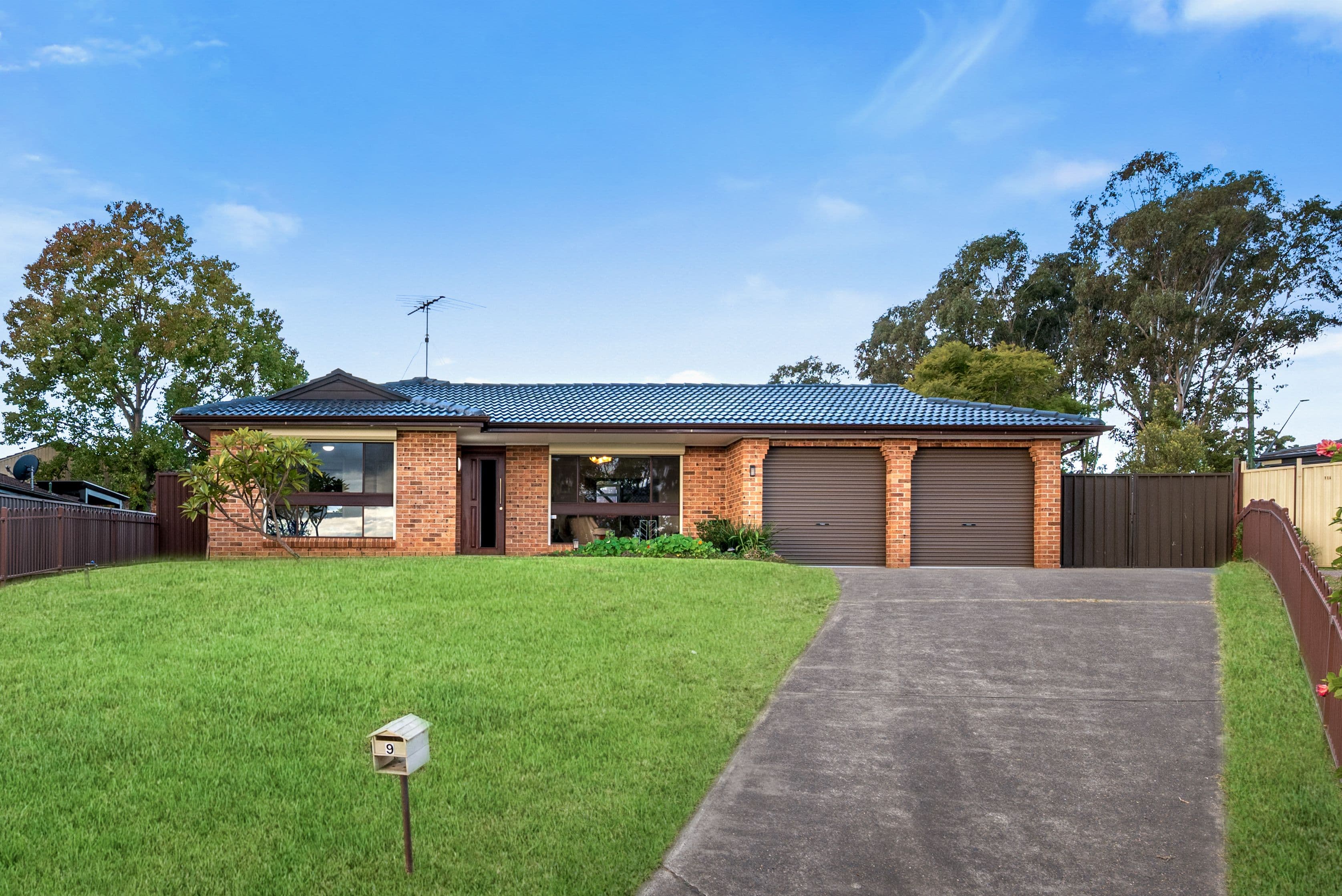 9 Lisson Place, Minto NSW 2566, Minto - Thumbnail 2
