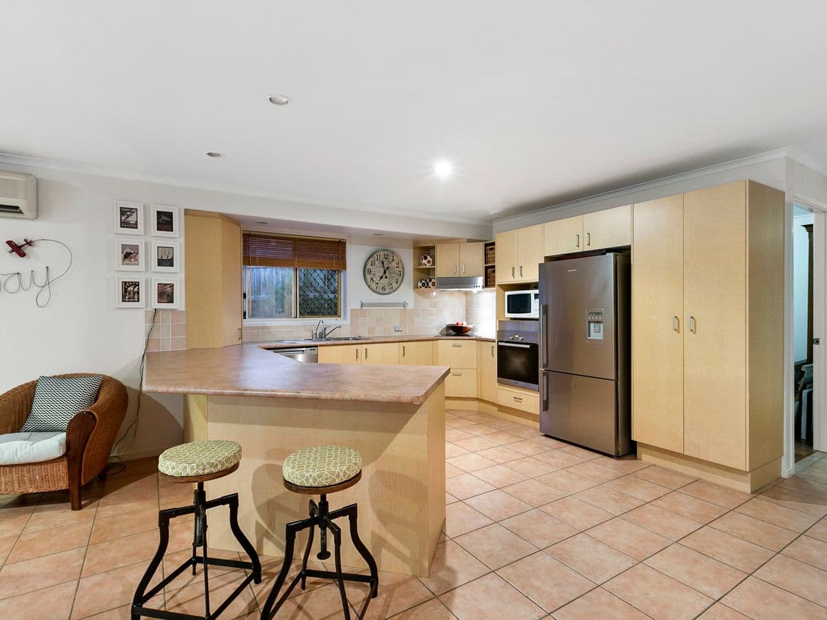 20 Willow Place, Carindale QLD 4152, Carindale - Thumbnail 8
