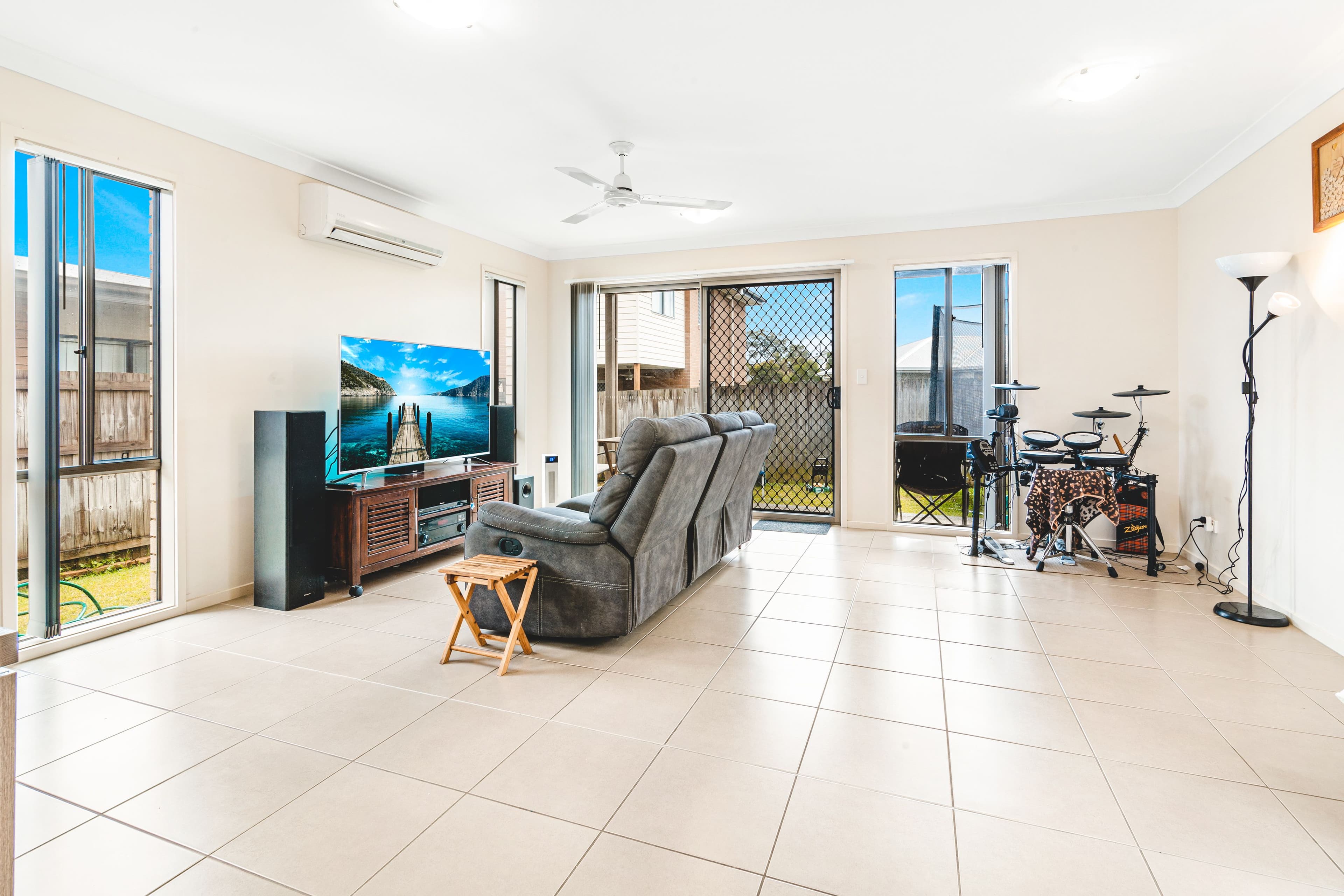 4 Olivia Close, Coomera QLD 4209, Coomera - Thumbnail 3