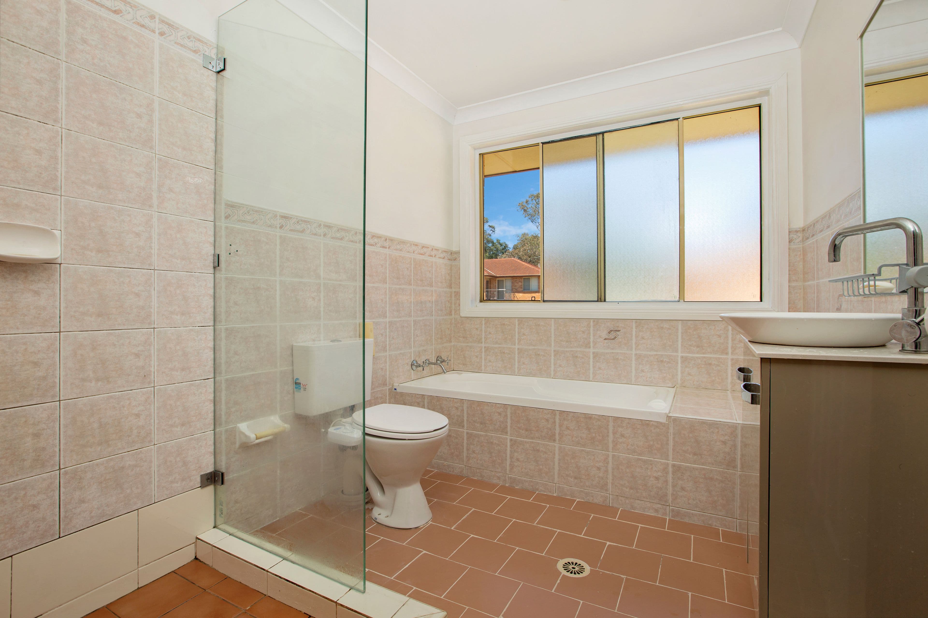 9 Hillcrest Road, Quakers Hill NSW 2763, Quakers Hill - Thumbnail 6