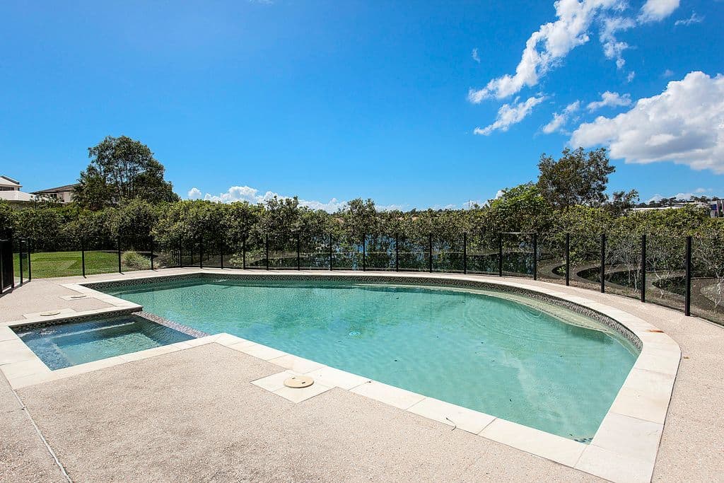 11 Promenade Avenue, ROBINA QLD 4226, Robina - Thumbnail 7