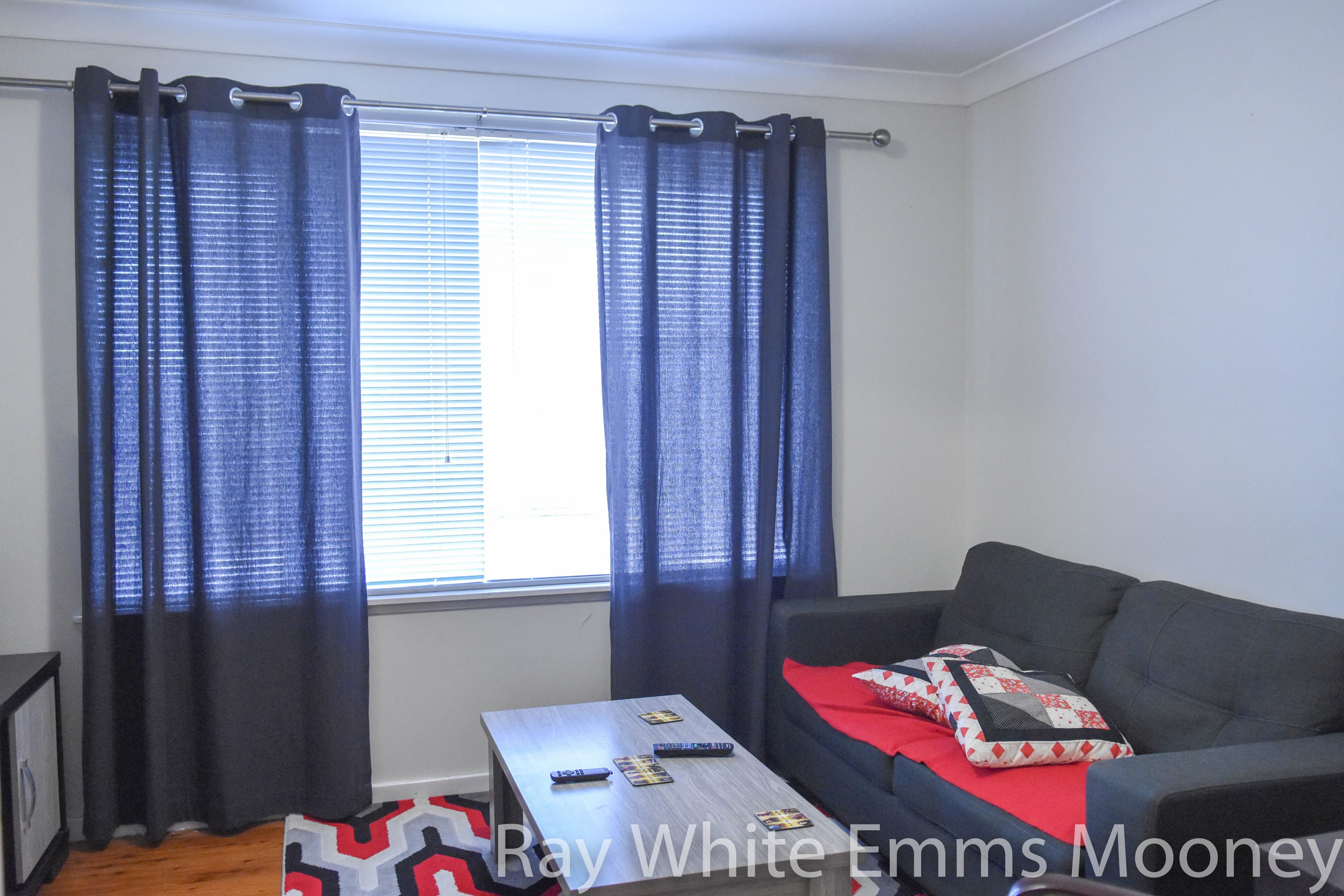 70 Boyd Street, Kelso - Thumbnail 4
