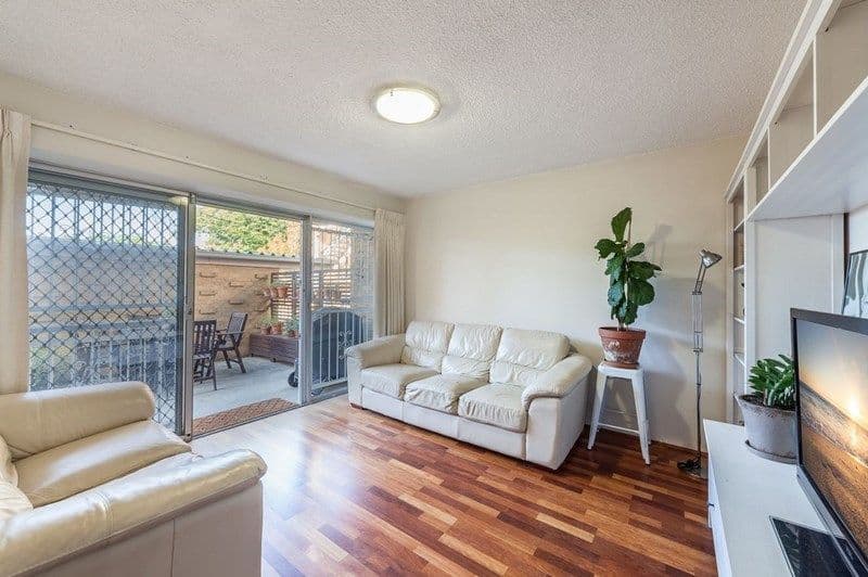 106 Musgrave Road, Red Hill QLD 4059, Red Hill - Thumbnail 2