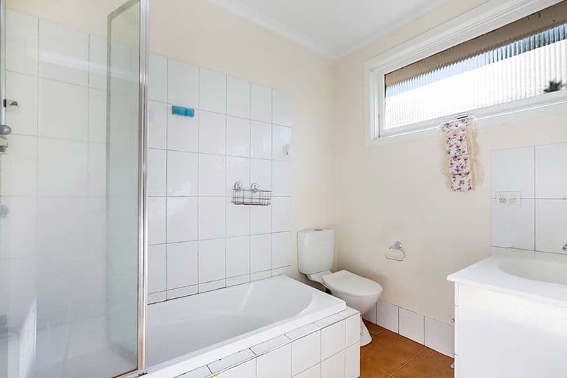 83 Glasgow Avenue, Reservoir VIC 3073, Reservoir - Thumbnail 6