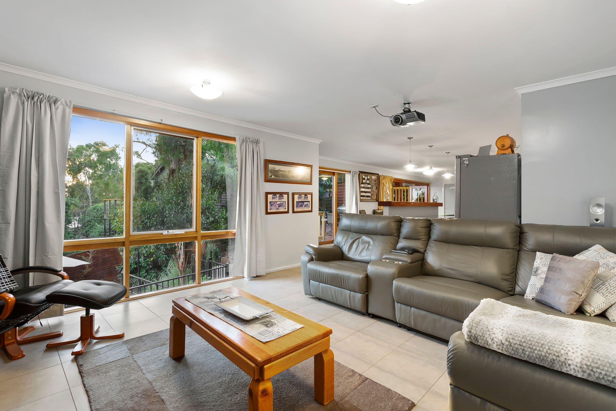 20 Ridge Road, Greensborough VIC 3088, Greensborough - Thumbnail 5