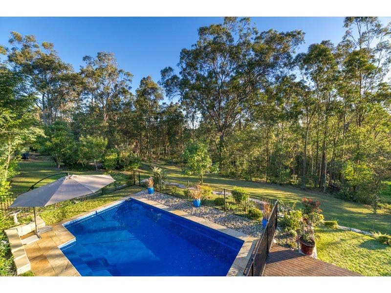 32 Else Avenue, PULLENVALE QLD 4069, Pullenvale - Thumbnail 2