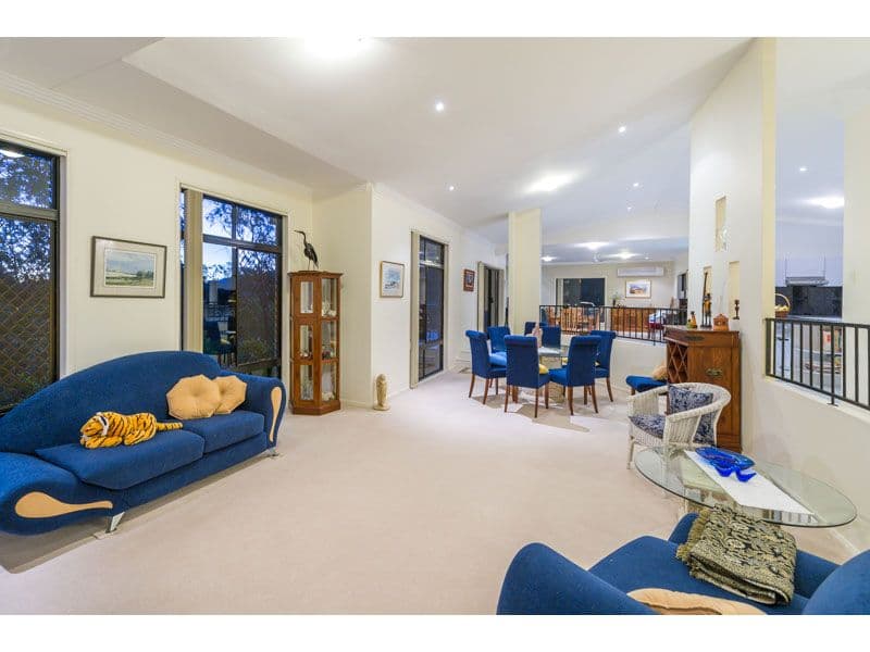 32 Else Avenue, PULLENVALE QLD 4069, Pullenvale - Thumbnail 4