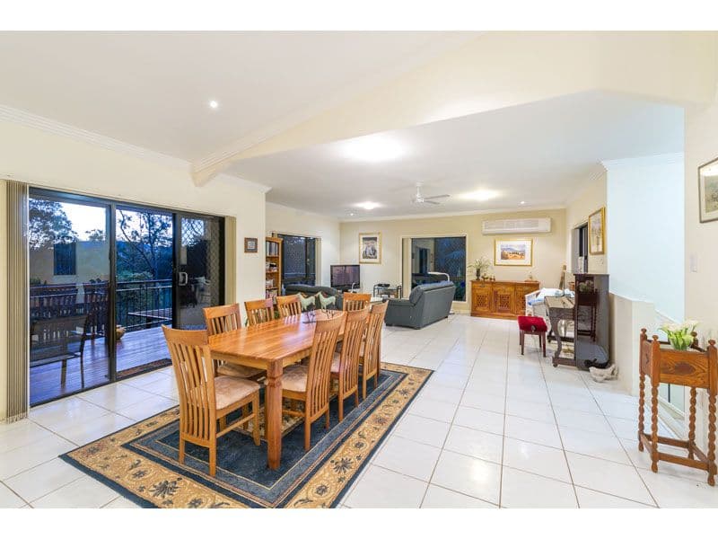 32 Else Avenue, PULLENVALE QLD 4069, Pullenvale - Thumbnail 5