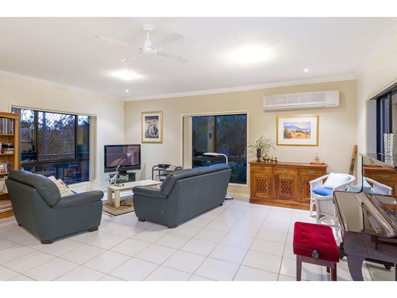 32 Else Avenue, PULLENVALE QLD 4069, Pullenvale - Thumbnail 6