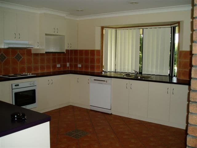 12 Turner, GOONDIWINDI QLD 4390, Goondiwindi - Thumbnail 3