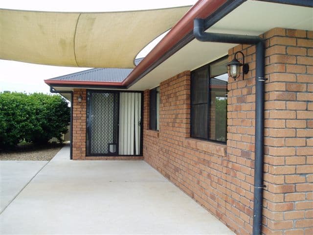12 Turner, GOONDIWINDI QLD 4390, Goondiwindi - Thumbnail 4