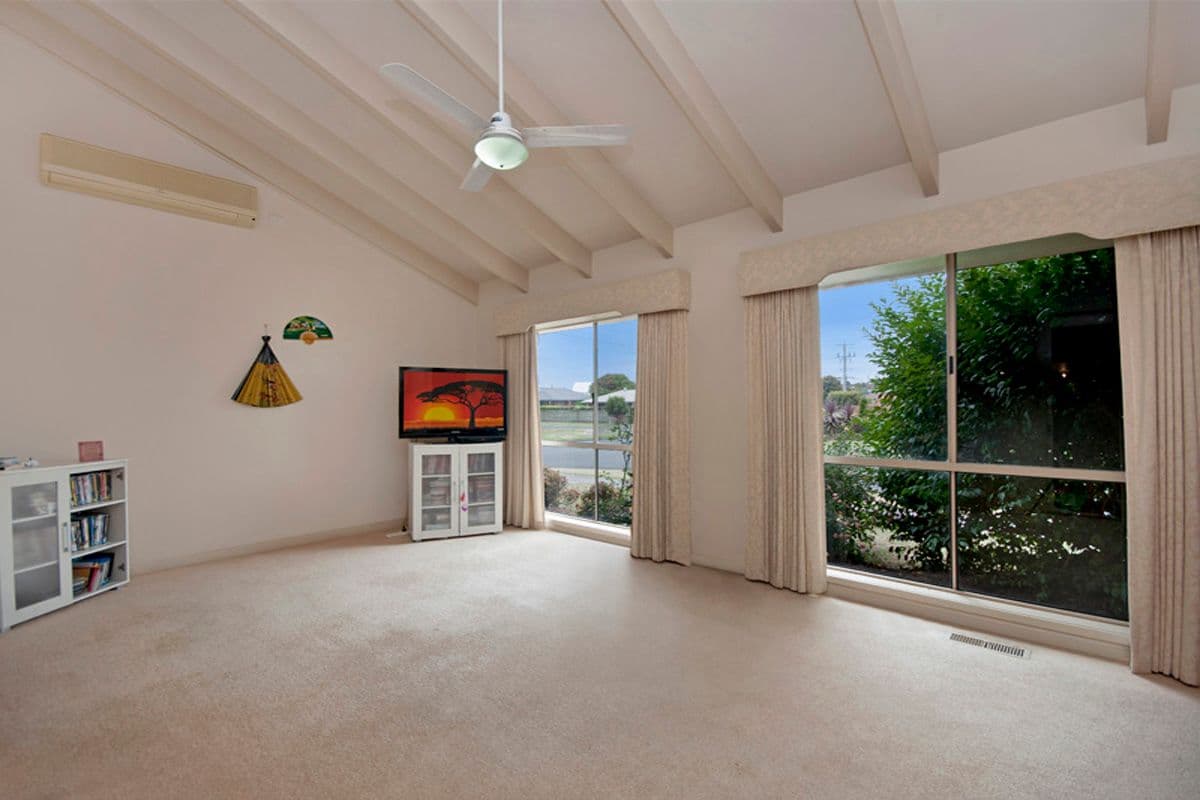 6 Hayley Drive, Warrnambool VIC 3280, Warrnambool - Thumbnail 5