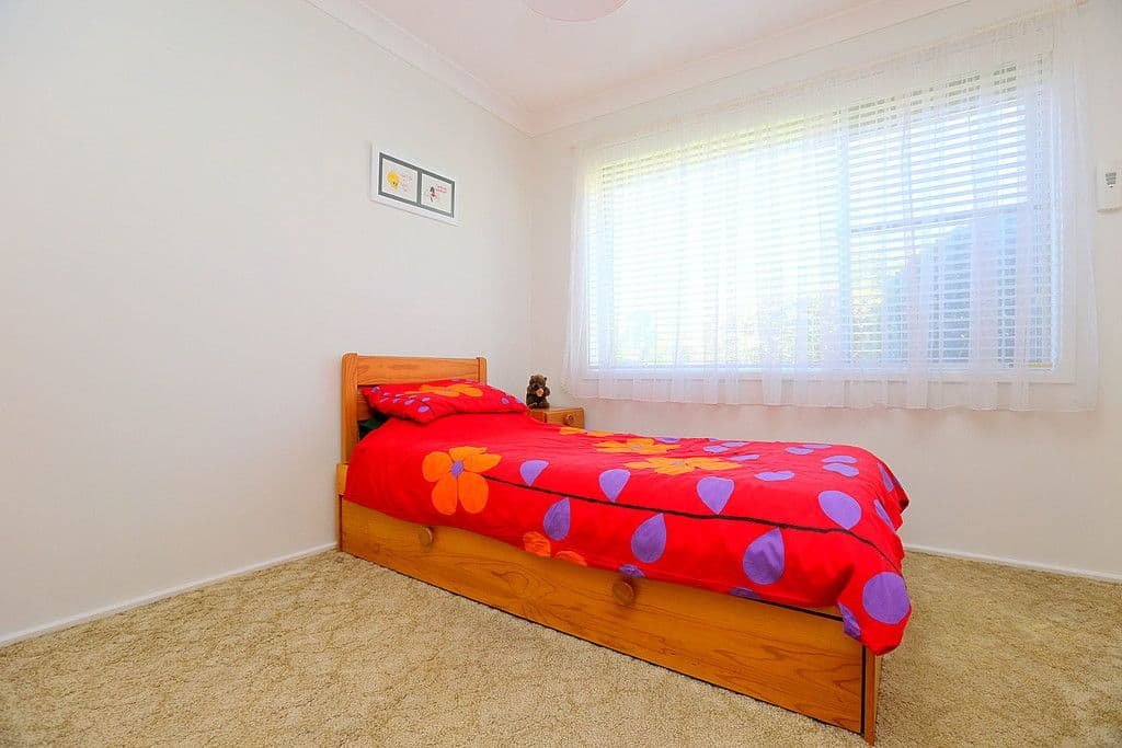 12 Brooke Street, Bass Hill - Thumbnail 6
