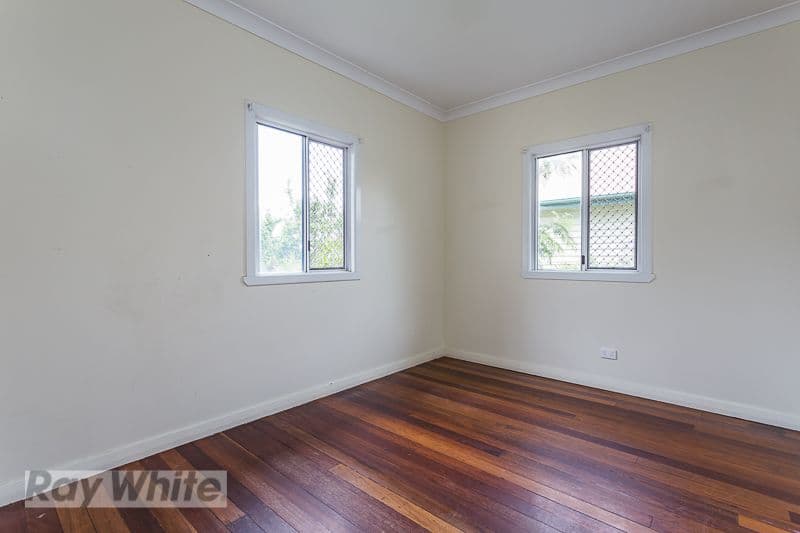 25 Quirinal Crescent, Seven Hills QLD 4170, Seven Hills - Thumbnail 6