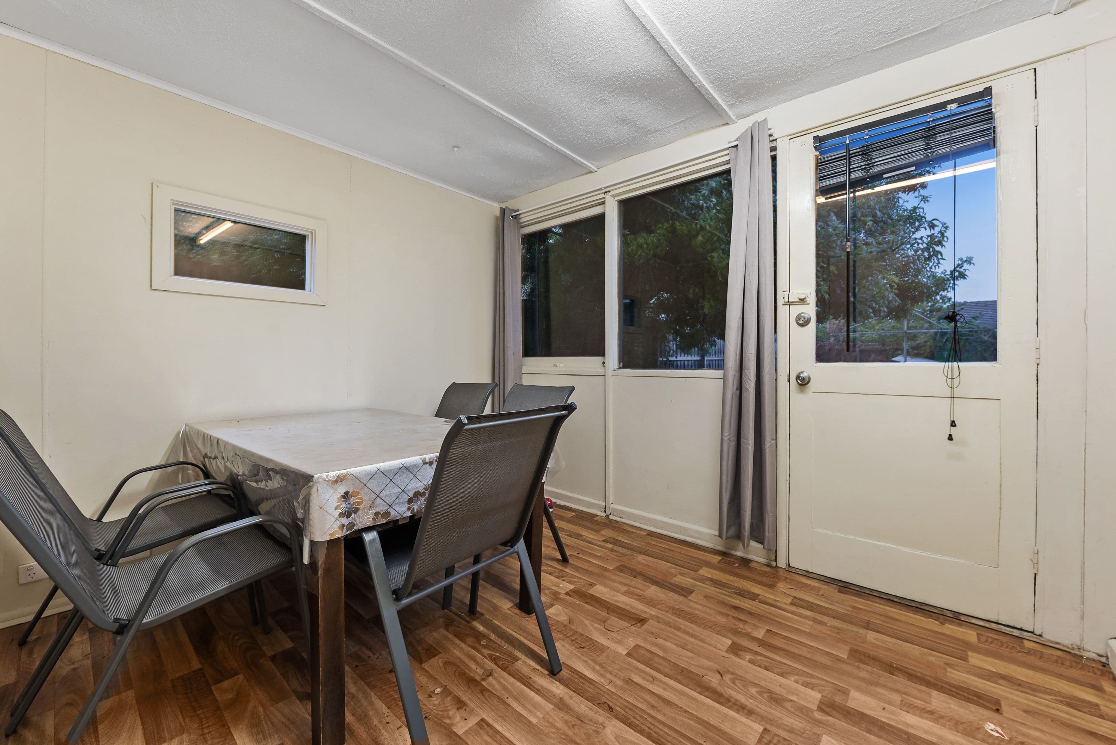 1 Sutton Street, Reservoir VIC 3073, Reservoir - Thumbnail 6