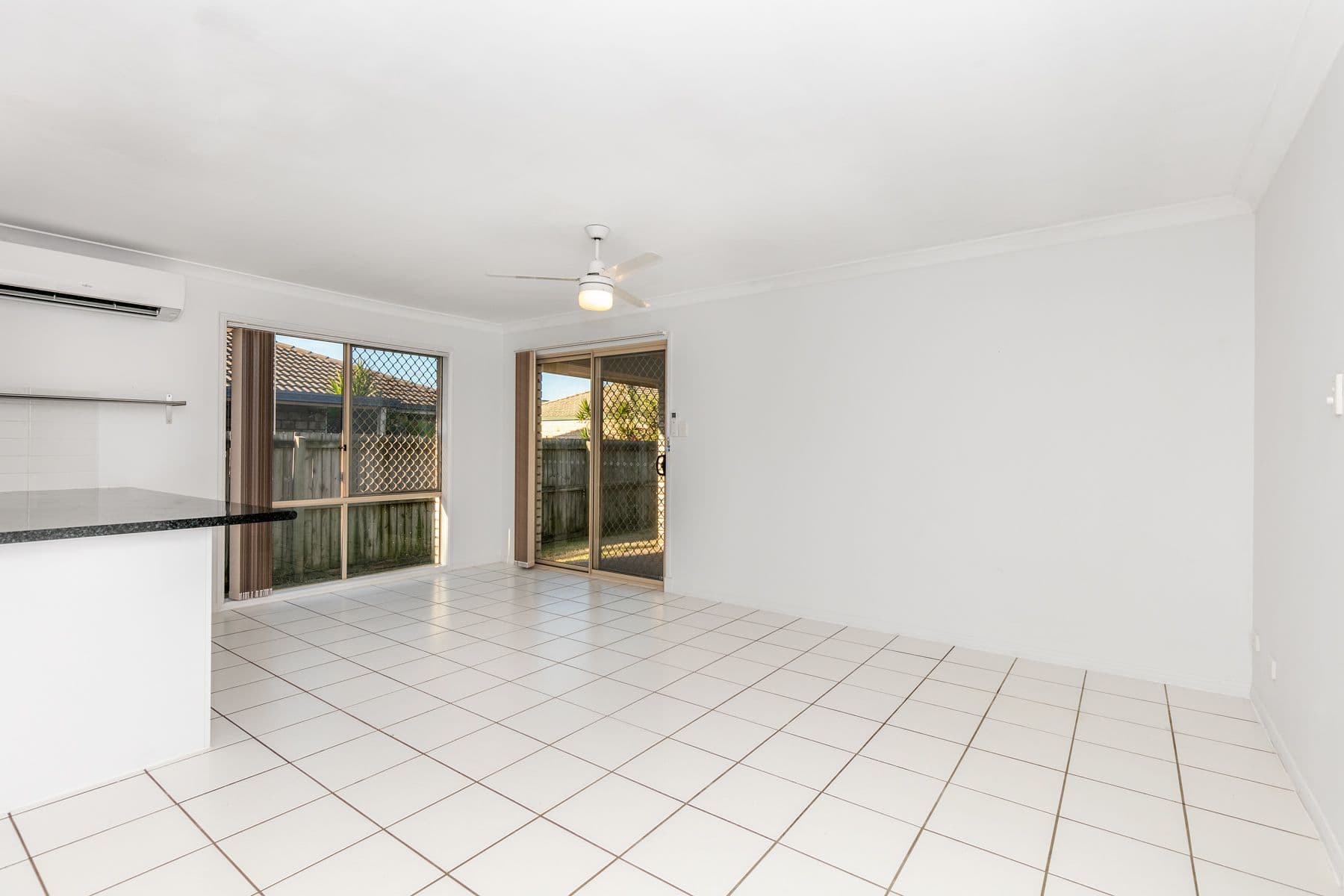 28 Lake Cootharaba Place, Logan Reserve QLD 4133, Logan Reserve - Thumbnail 3