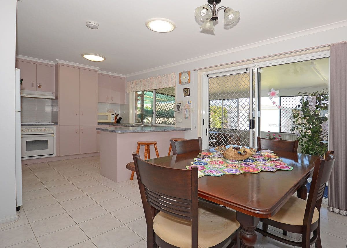 36 Aimee Drive, URANGAN QLD 4655, Urangan - Thumbnail 6
