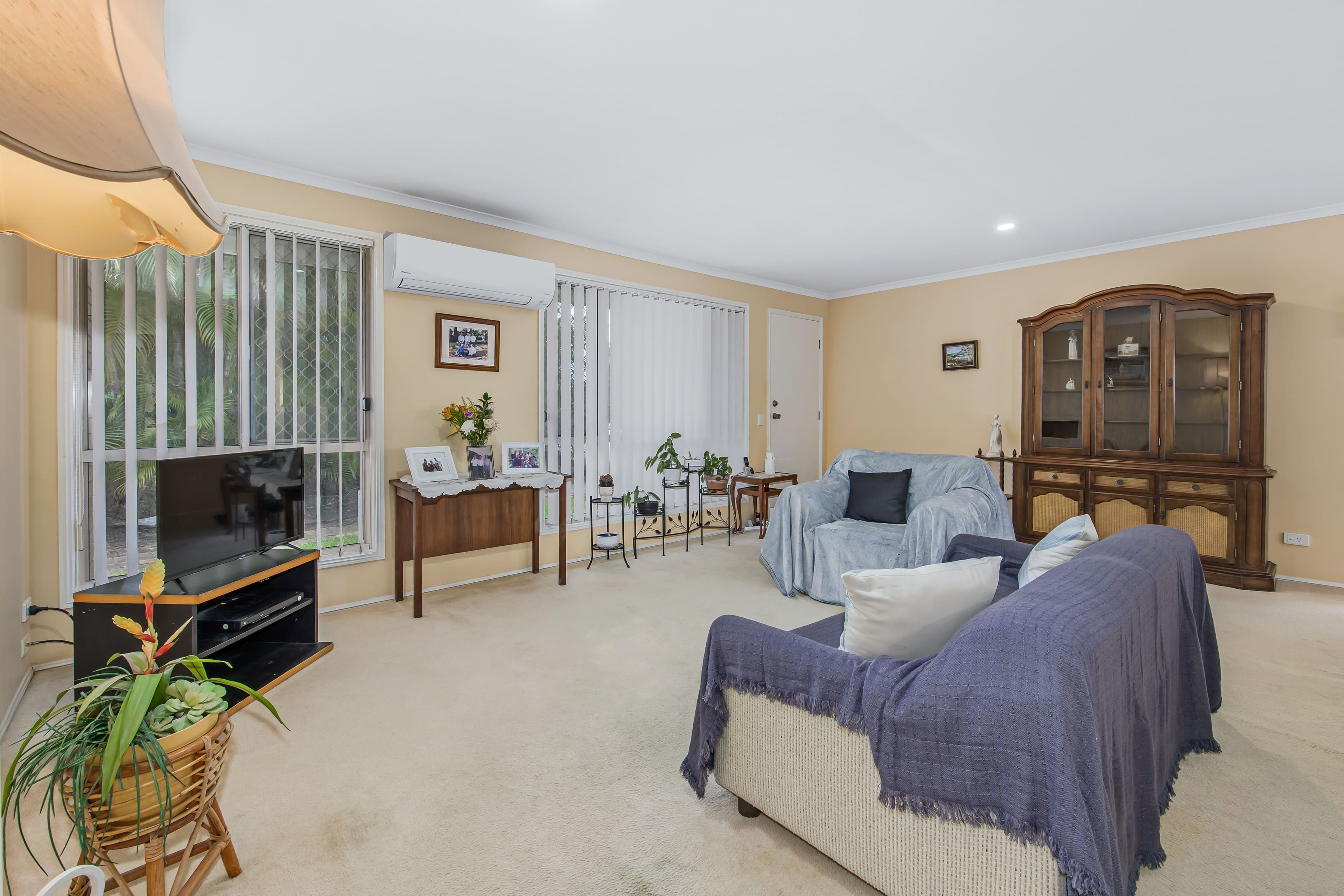 8 Keats Place, Nerang QLD 4211, Nerang - Thumbnail 2
