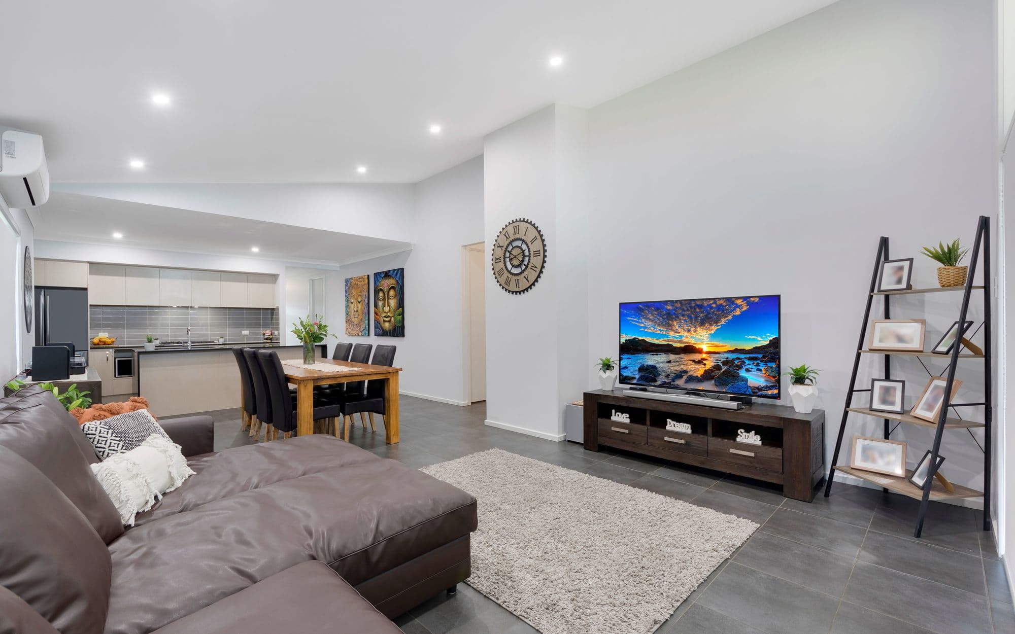 4 Jennings Crescent, Spring Farm NSW 2570, Spring Farm - Thumbnail 4
