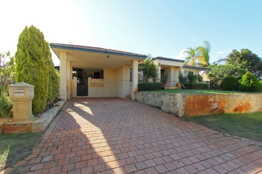 35 Ottawa Crescent, Beechboro WA 6063, Beechboro - Thumbnail 4
