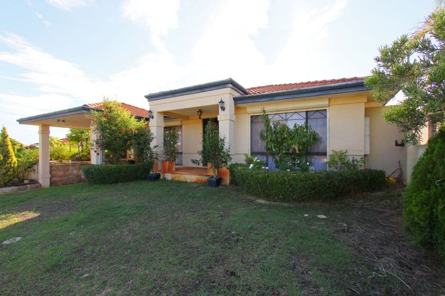 35 Ottawa Crescent, Beechboro WA 6063, Beechboro - Thumbnail 5