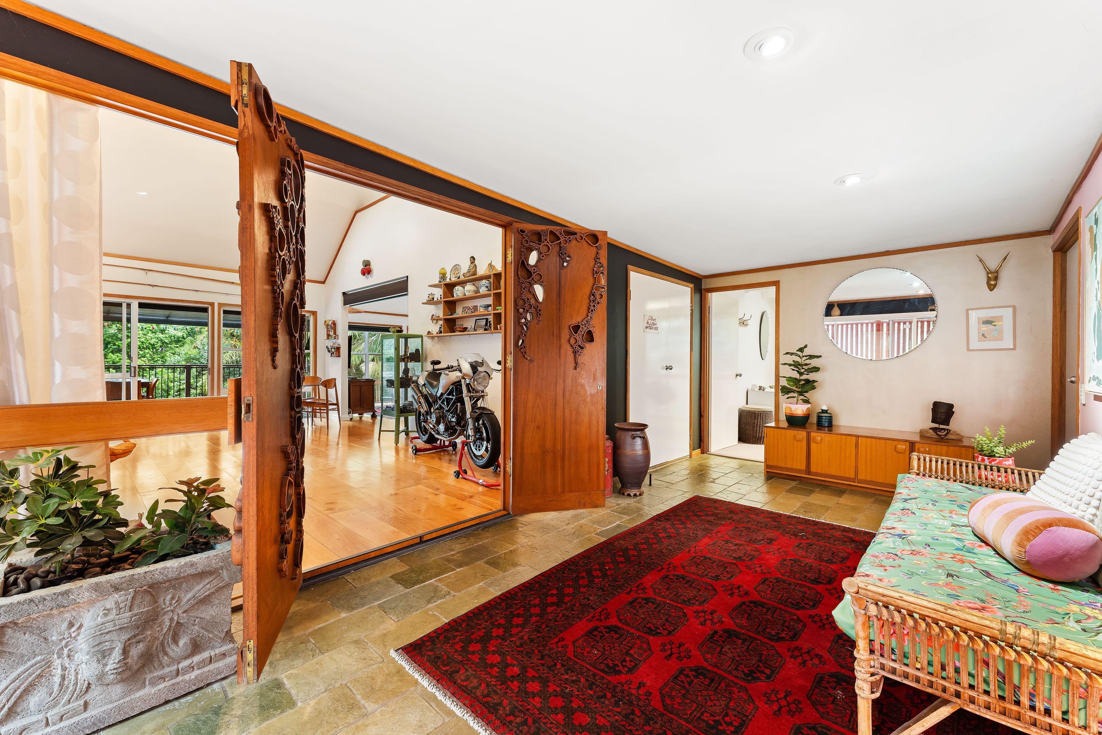1072a Waterworks Road, The Gap QLD 4061, The Gap - Thumbnail 2