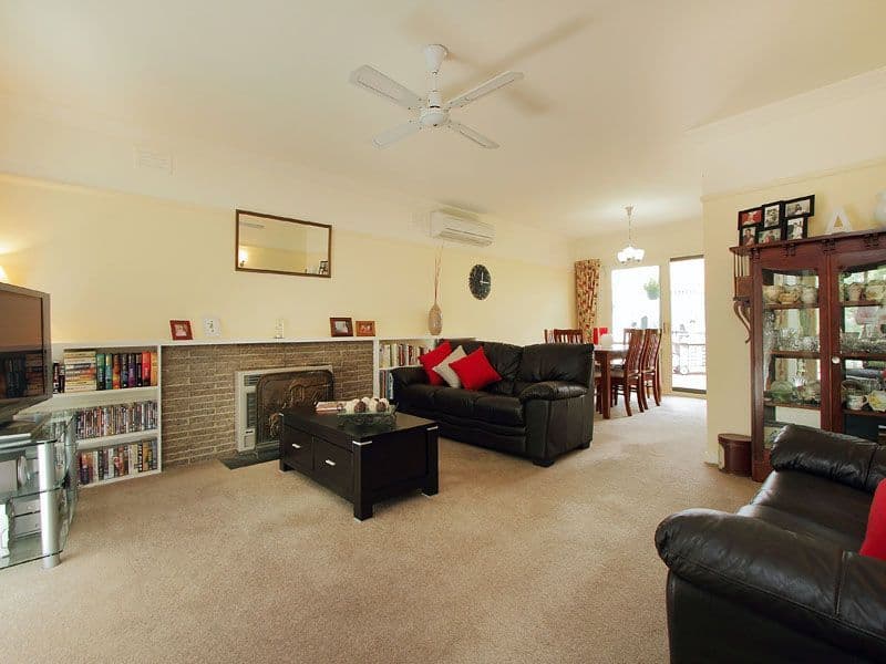 16 Cox Street, CHELTENHAM VIC 3192, Cheltenham - Thumbnail 3