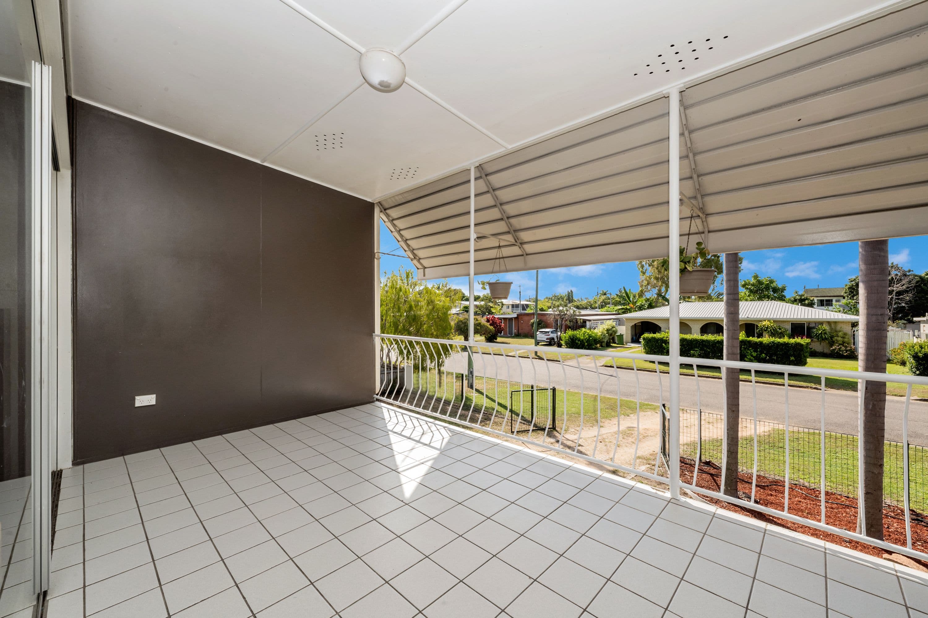 20 Sweet Street, Rosslea QLD 4812, Rosslea - Thumbnail 2