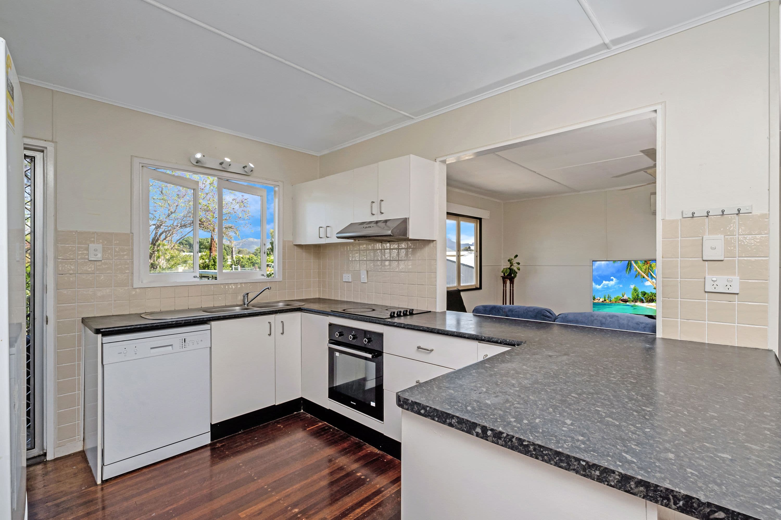20 Sweet Street, Rosslea QLD 4812, Rosslea - Thumbnail 5