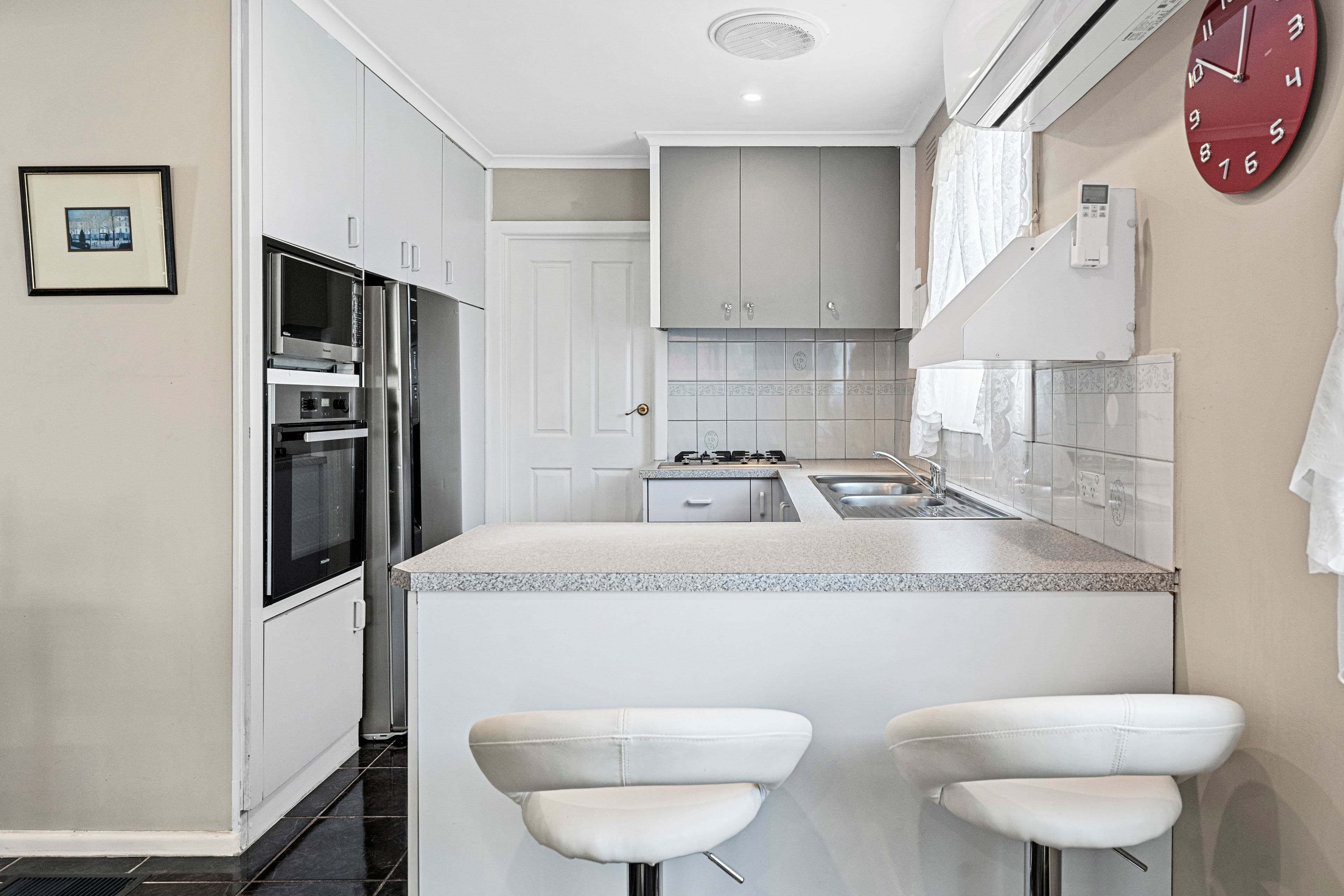 64 First Avenue, Dandenong North VIC 3175, Dandenong North - Thumbnail 2