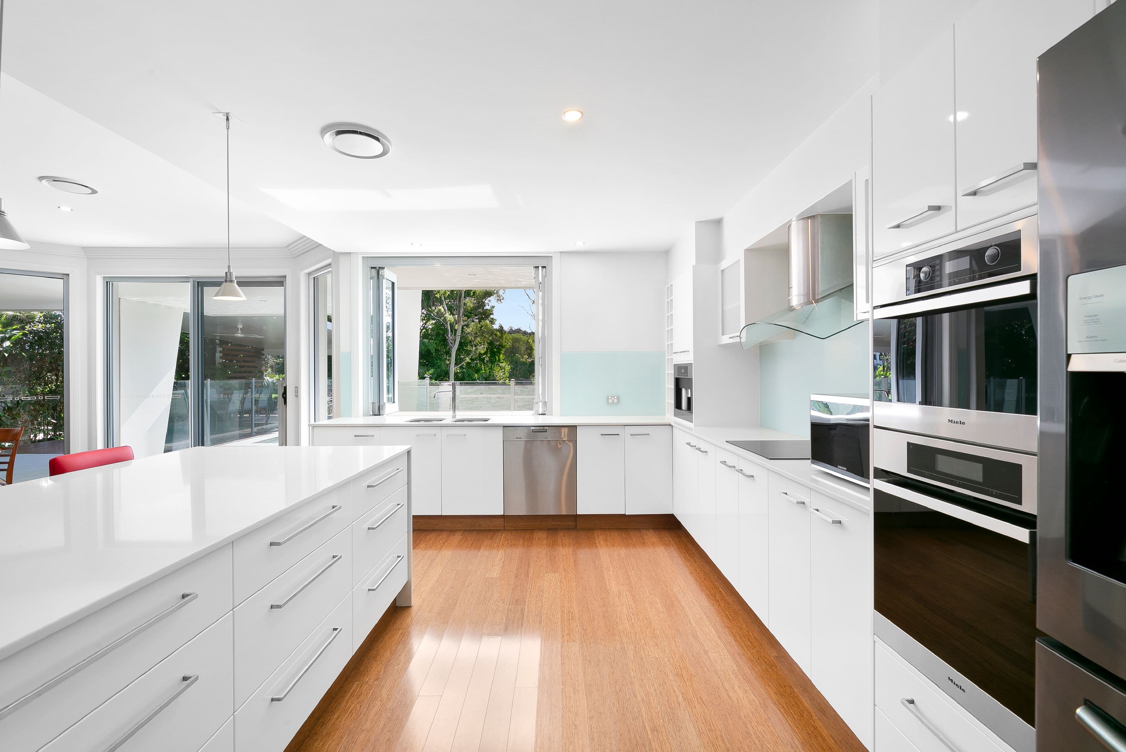 842 Legend Trail, Robina QLD 4226, Robina - Thumbnail 5