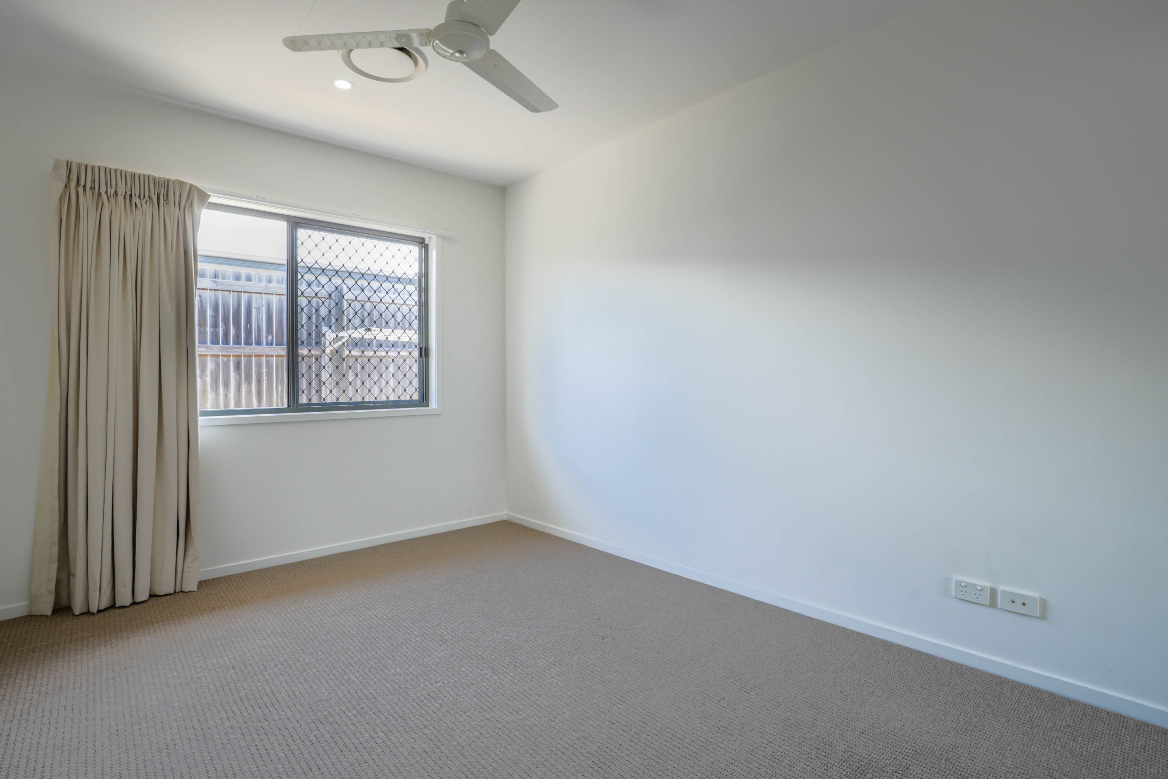 5 Isla Court, New Auckland QLD 4680, New Auckland - Thumbnail 8