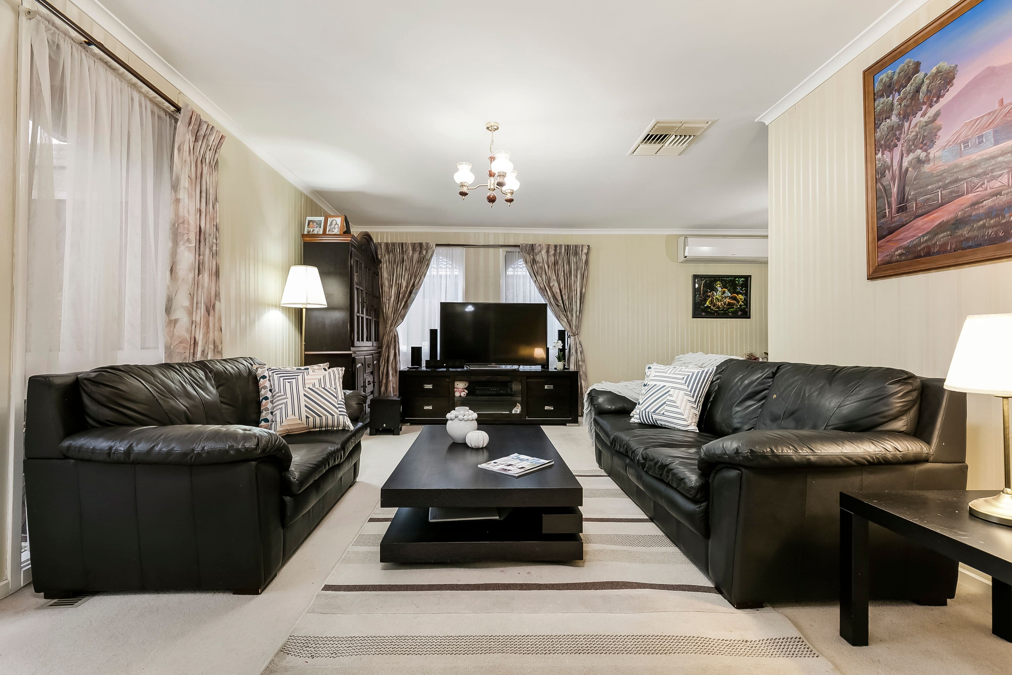 18 Knights Drive, Glen Waverley VIC 3150, Glen Waverley - Thumbnail 4
