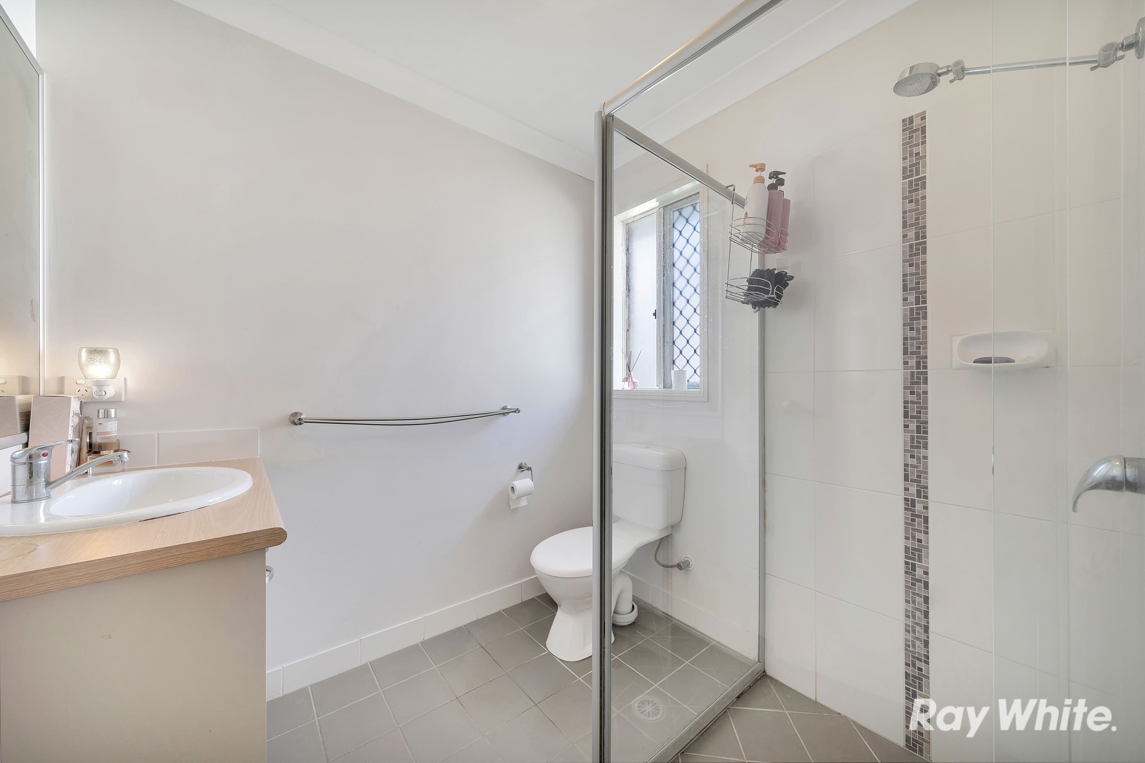 12 Lucy Street, Marsden QLD 4132, Marsden - Thumbnail 3