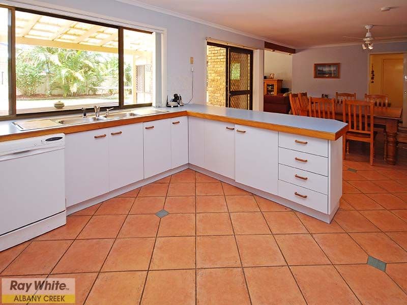 36 Edwards Drive, ALBANY CREEK QLD 4035, Albany Creek - Thumbnail 4